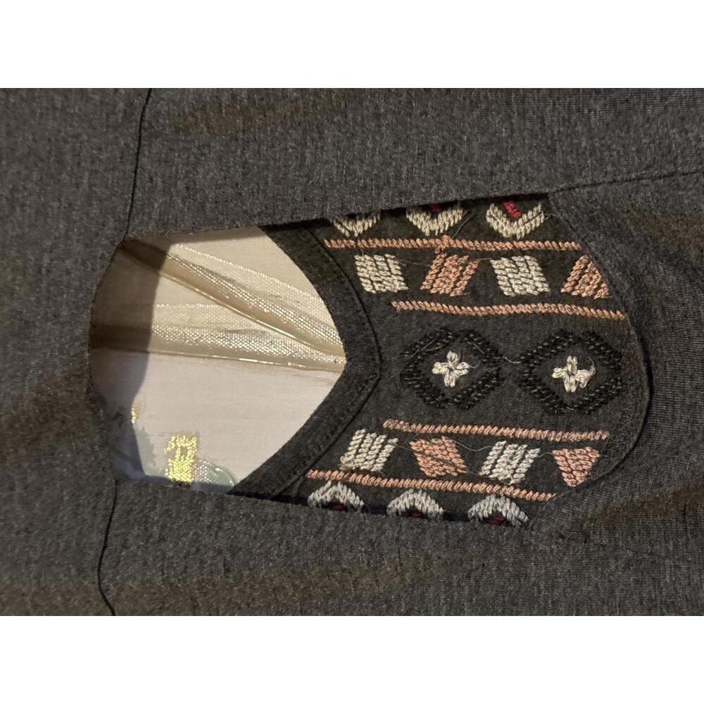 Maurices Women's Embroidered Dark Gray Blouse, Size 0X - Picture 6 of 6